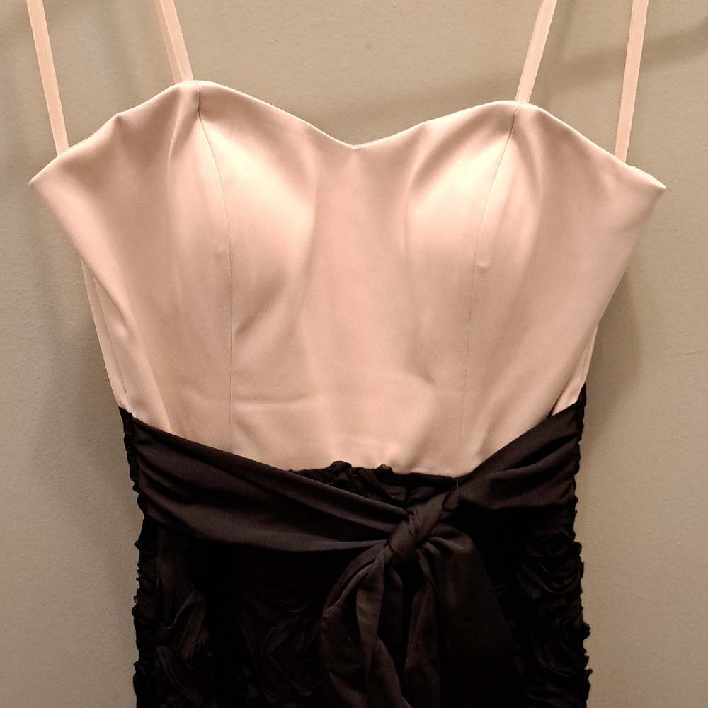Max and Cleo Black and Cream Midi Strapless Dress with Black Sash - Size 6
